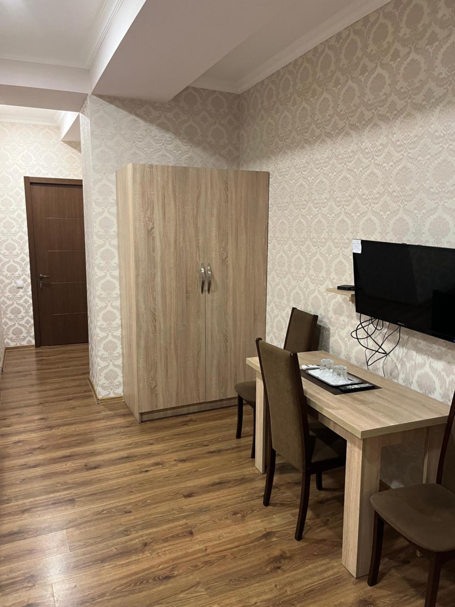Apart Hotel Vera Tbilisi Værelse billede